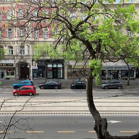 Luxury Apartment In The Central Budapest Exteriör bild